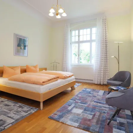 Villa Annelies 01 아파트